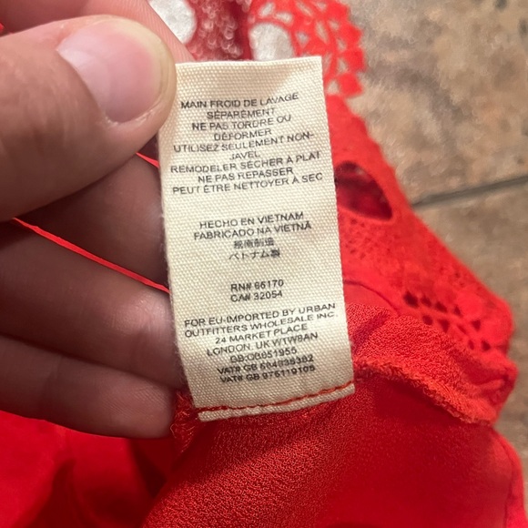 Free People Rory Crochet Overlay Boxy Crop Tank Size‎ XS - Picture 9 of 9